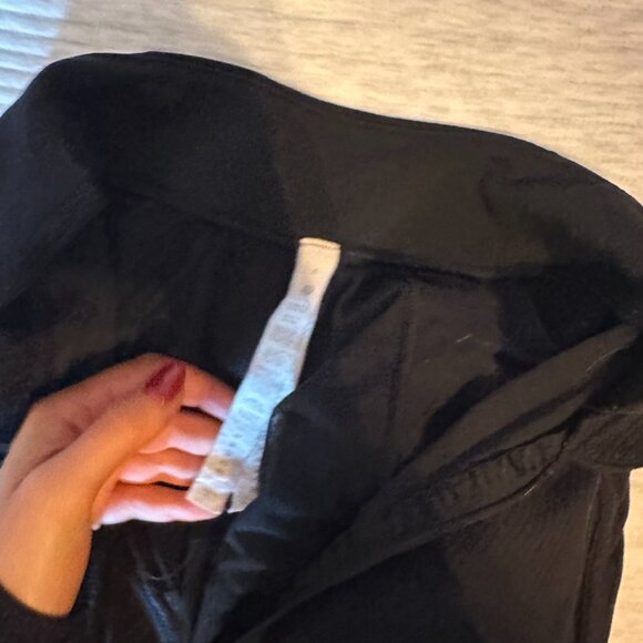 Black LuluLemon Bundle - 5 pieces! - Picture 14 of 15